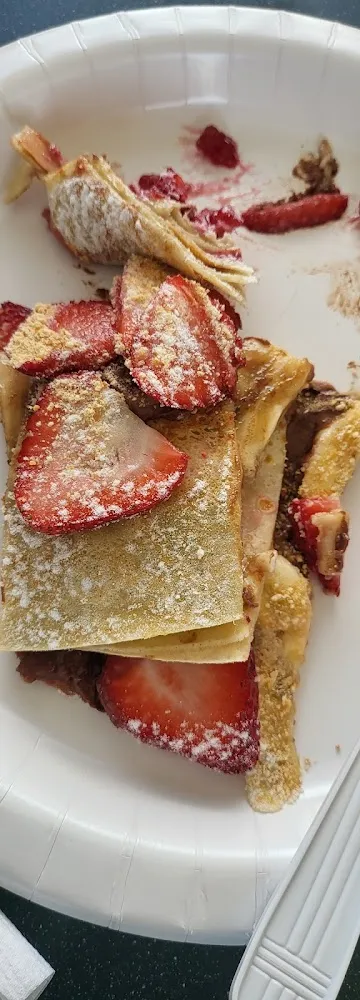 Pancake with Nutella and Strawberry
